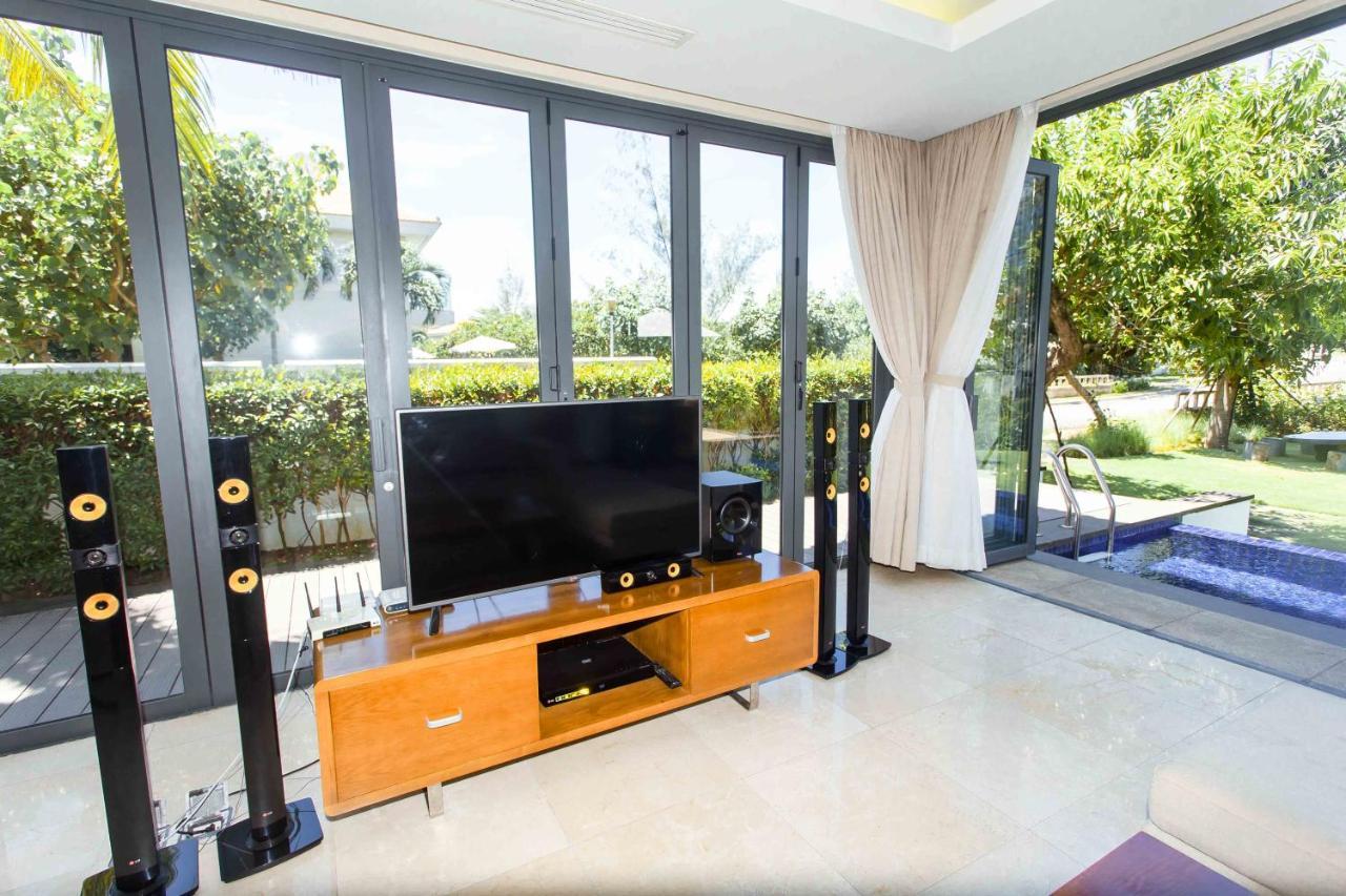 Deluxe Ocean Villa Along The Beach Da Nang Eksteriør billede