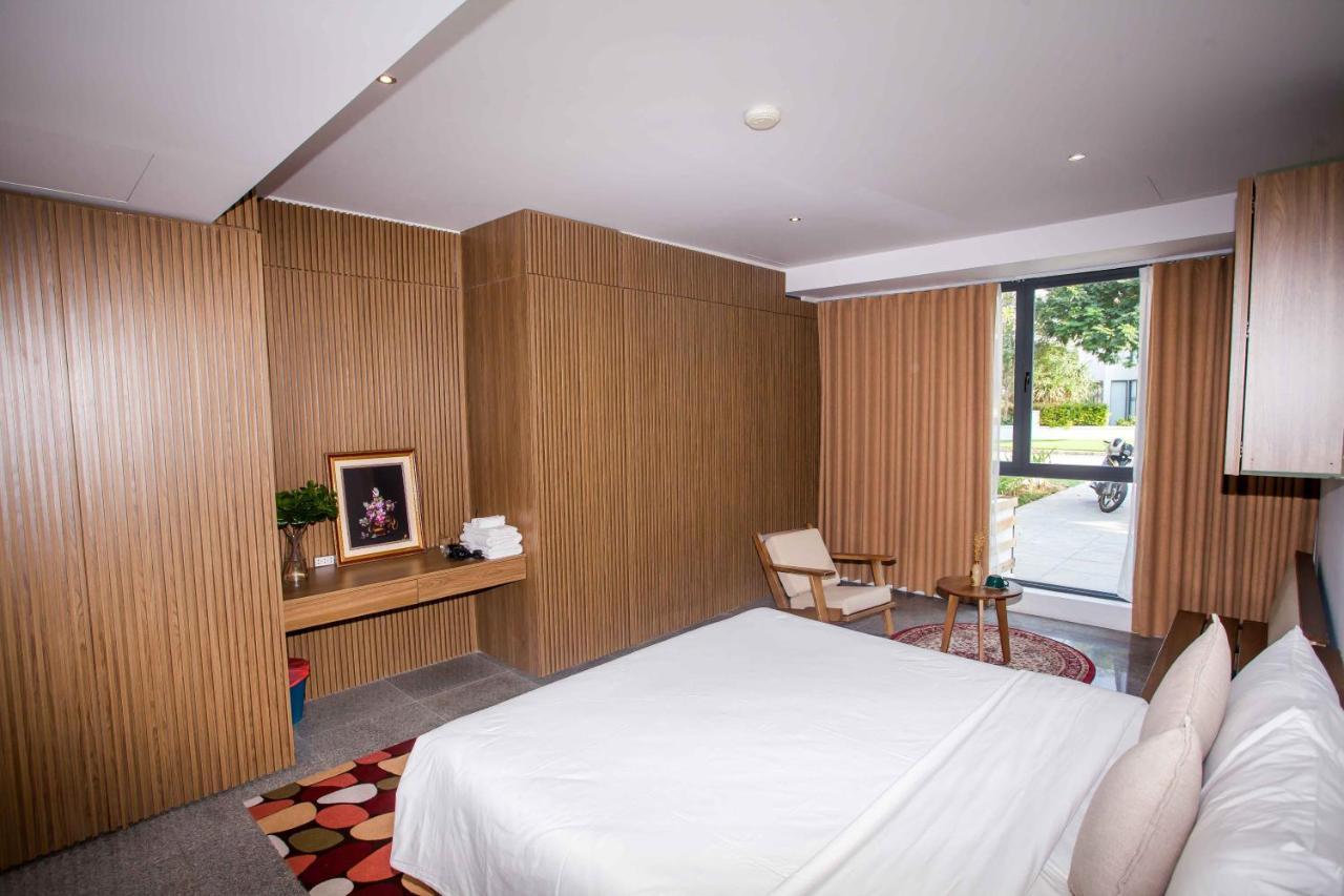 Deluxe Ocean Villa Along The Beach Da Nang Eksteriør billede