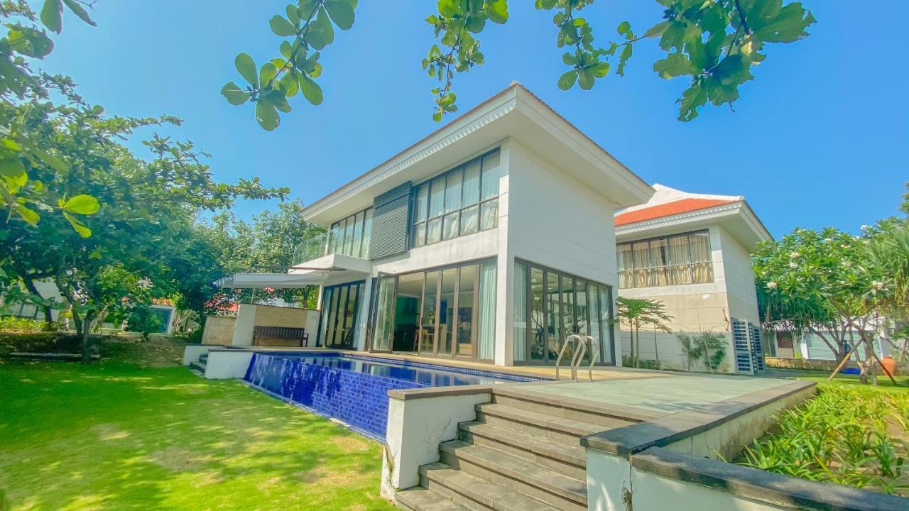Deluxe Ocean Villa Along The Beach Da Nang Eksteriør billede