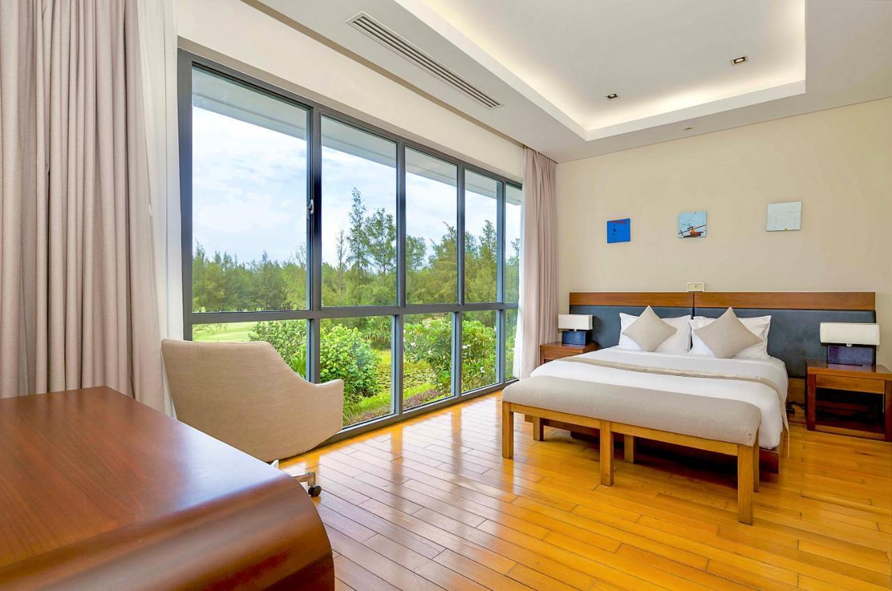 Deluxe Ocean Villa Along The Beach Da Nang Eksteriør billede